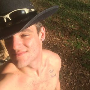 Meet your Posher, Gavin